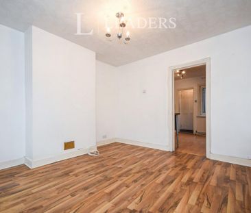 2 bedroom terraced house to rent - Photo 6