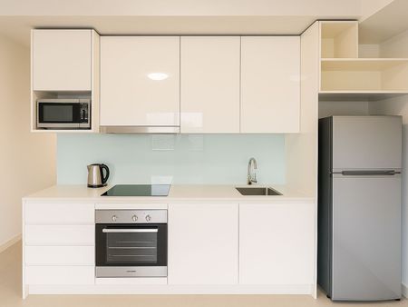 FURNISHED UNIT LOCATED NEAR KARRATHA CBD! - Photo 4