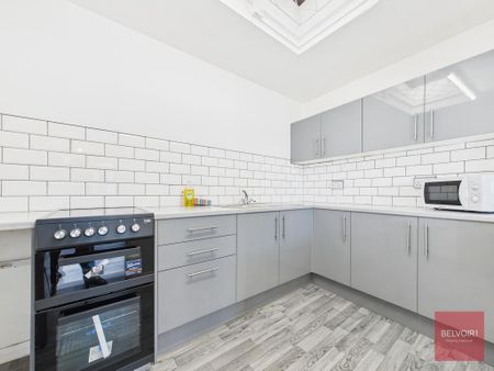 2 bedroom flat to rent - Photo 3