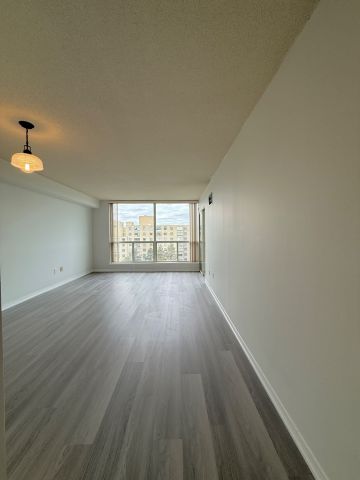 For Lease - 309 Major Mackenzie Drive Unit# 807, Richmond Hill, Ontario - Photo 4