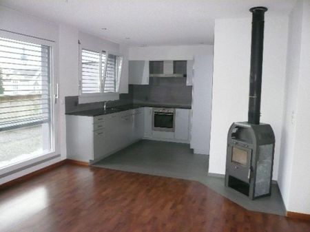 schöne 3.5 Zimmer-Attikawohnung an zentraler Lage - Foto 3