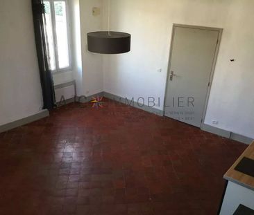 APPARTEMENT T2 - CENTRE VILLE - Photo 2