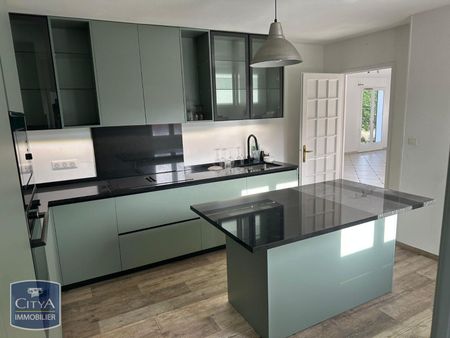 Location Maison 5 pièces 154m² ST JEAN D ILLAC 33127 - Photo 4