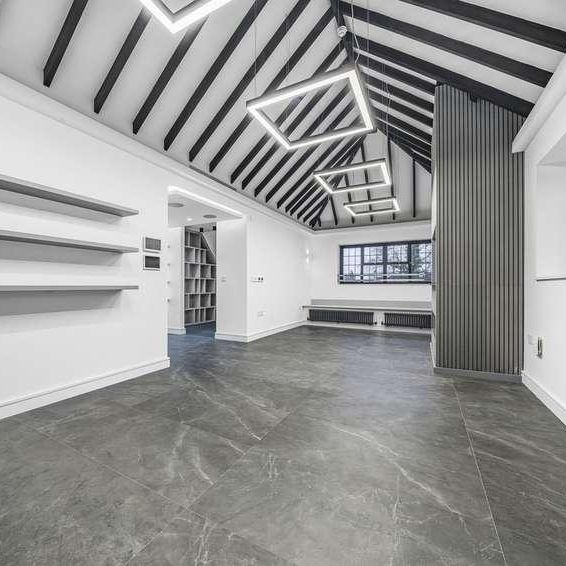 Beech Hill Avenue, Barnet, EN4 - Photo 1