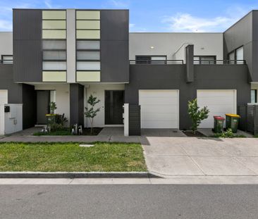 Modernise Your Lifestyle in this Convenient Gem - Photo 2