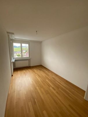 Modern living in an idyllic residential location - Photo 1