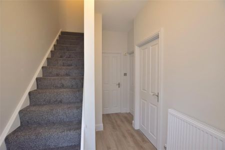 2 bedroom house to rent - Photo 2