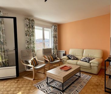 A LOUER APPARTEMENT MEUBLE de 66,67m2 ROYAN - Photo 2