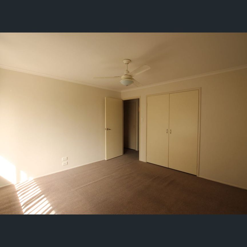 6/2 Tingi Avenue, Tanah Merah, Qld 4128 - Photo 1