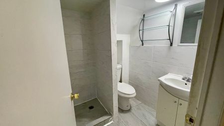 For Lease - 15 West Hill Drive Unit# Bsmt, Toronto, Ontario - Photo 3