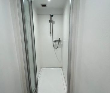 Room in a Shared House, Queens Road, RG1 - Photo 3