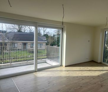 Nieuwbouw BEN-appartement met lift, autostaanplaats & kelder - Photo 1