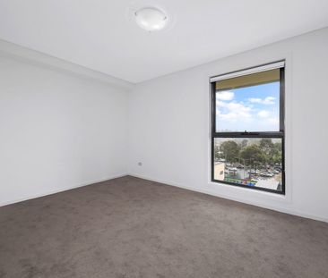Modern Apartment in a Convenient Location - Photo 1