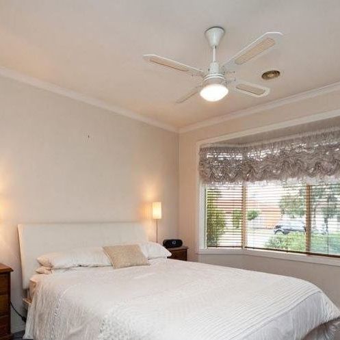 36 Hutchinson Drive, Lynbrook VIC 3975 - Photo 1