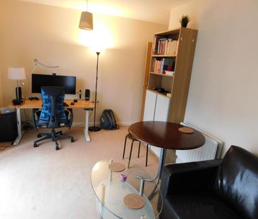 1 bedroom flat to rent - Photo 6