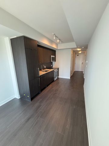 For Lease - 4130 Parkside Village Drive Unit# 1608, Mississauga, Ontario - Photo 5