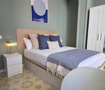 Carrer de Nàpols, Barcelona, Catalonia 08013 - Photo 1