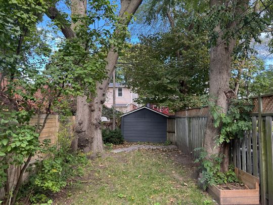 For Lease - 211 Golfview Avenue Unit# Main&Up, Toronto, Ontario - Photo 1