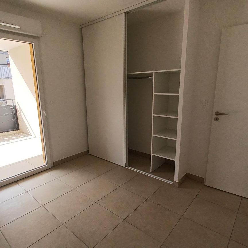 location Appartement T3 DE 61.7m² À NIMES - Photo 1