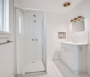 522 Windermere Street, Redan - Photo 6