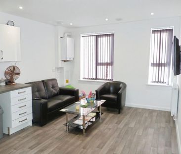 1 bedroom in a flat share to rent - Photo 1