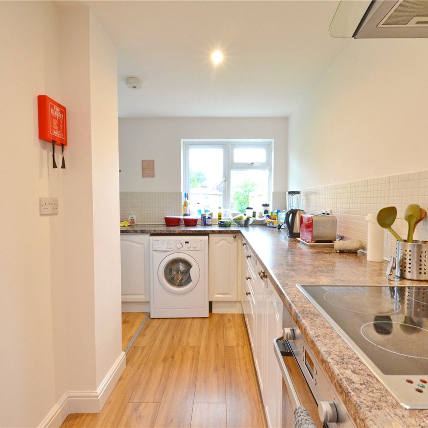 Monks Park Avenue, Horfield - Photo 1