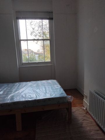 2 Bed Flat, Herne Hill, SE24 - Photo 5