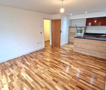 2 bedroom apartment to rent - Photo 3