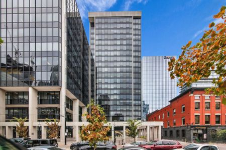 For Lease - 30 Wellington Street Unit# 2006, Toronto, Ontario - Photo 2