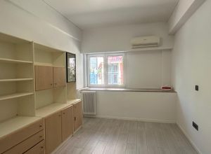 Studio/Γκαρσονιέρα για ενοικίαση - Εξάρχεια - Νεάπολη, - Φωτογραφία 1