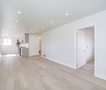 For Lease - 82 Admiral Road, Ajax, Ontario - Photo 2