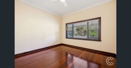 Classic Fremantle Charm with Bonus Studio - SHORT TERM LEASE ONLY - Photo 3