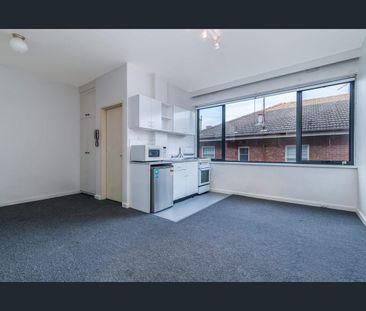 Convenient & Cosy Studio Apartment - Photo 2