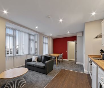 Waveney Road, LOWESTOFT - Photo 4
