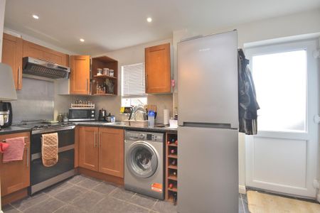 1 bedroom terraced house to rent - Photo 4