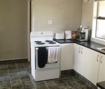 Fully furnished in Havelock North! Available Soon - Photo 6