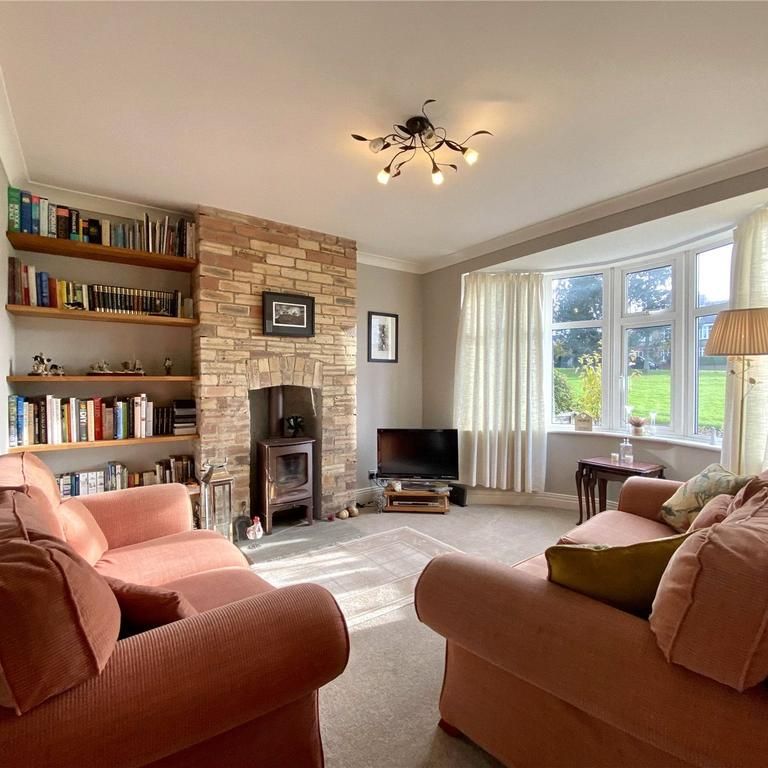 2 bedroom semi-detached house to rent - Photo 1