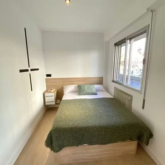 Calle de la Oca, Madrid, Community of Madrid 28025 - Photo 1