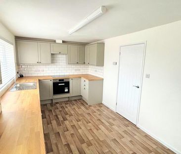 3 bedroom property to rent - Photo 4