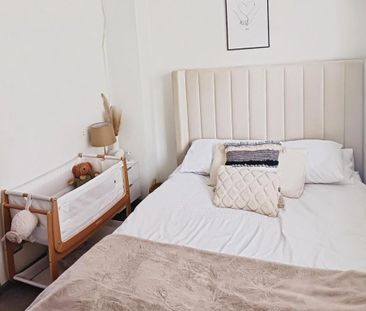 2 bedroom semi-detached house to rent - Photo 5