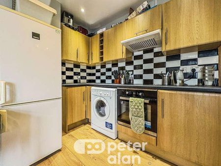 Stacey Road, Roath, Cardiff, CF24 - Photo 4