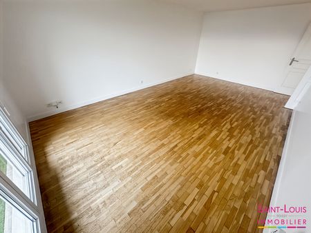 Poissy dans résidence calme et verdoyante F3 de 72 m², - Photo 4