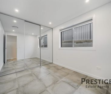 Brand New Modern Residence! - Photo 2