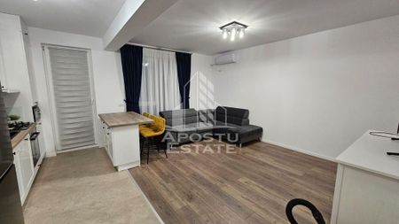 Inchiriez apartament 2 camere in Timisoara, loc de parcar... - Photo 2