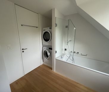 Loftartige 2.5-Zimmer-Dachwohnung mit Galerie und Charme - Photo 5