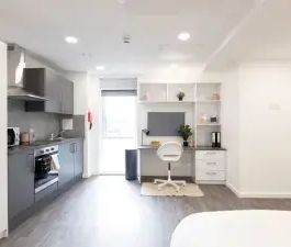 1 bedroom private hall to rent - Photo 5