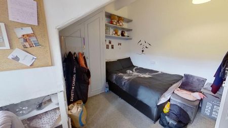 3 Bed Terraced House, Harold Terrace, LS6 - Photo 2