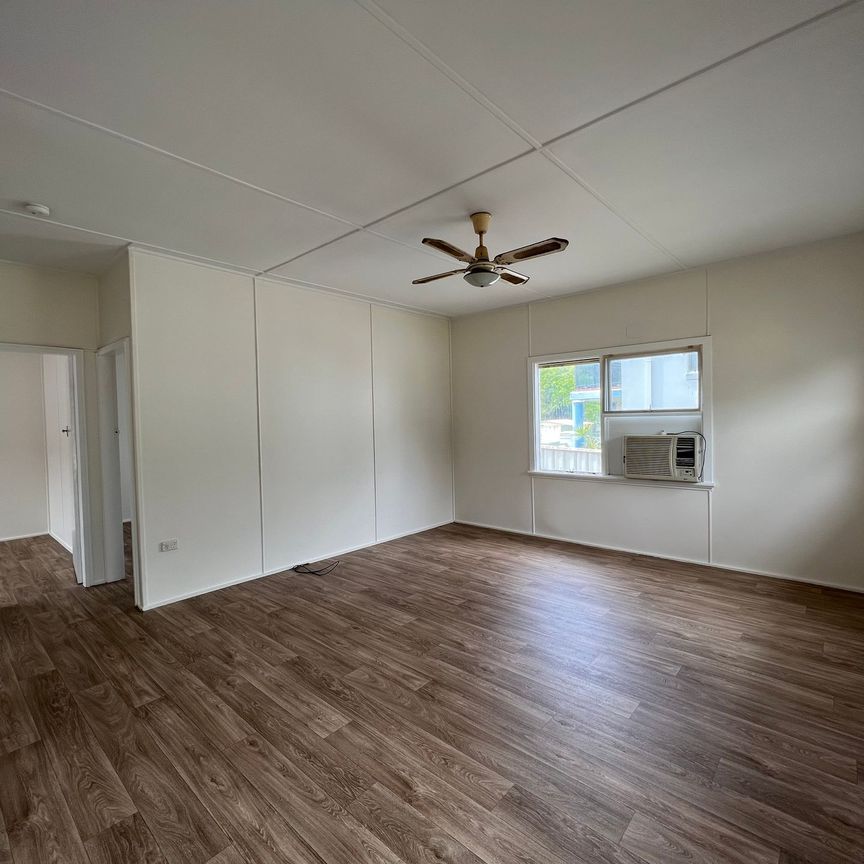 Cosy Beachside Living - Photo 1