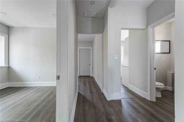 For Lease - 200 Park Avenue Unit# UPPER, Brantford, Ontario - Photo 1