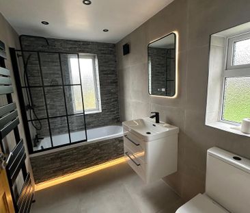 2 bedroom semi-detached house to rent - Photo 6